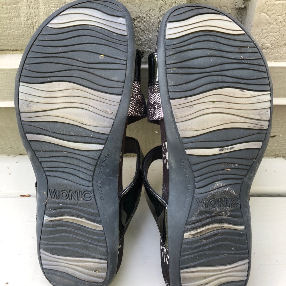 Women's US 8 Vionic Jodie Black Gray Slip-on Podiatrist Designed Sandals. GUC - Picture 2 of 7